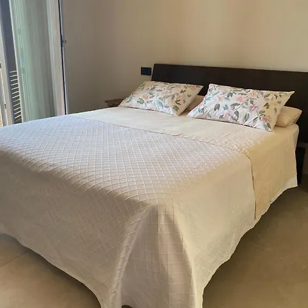 Seta Luxury Apartamento *