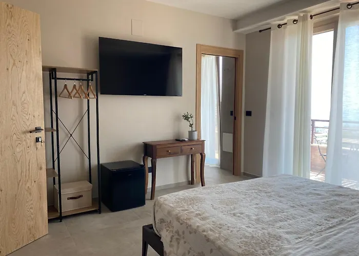 Seta Luxury Розето-дельи-Абруцци